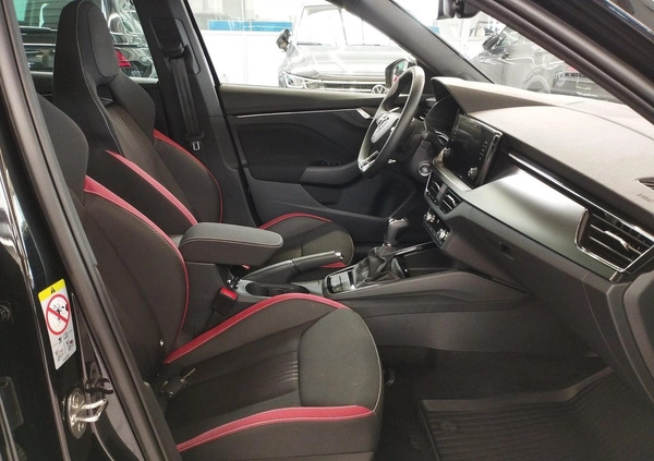 Skoda Kamiq cena 103900 przebieg: 21900, rok produkcji 2023 z Legnica małe 277